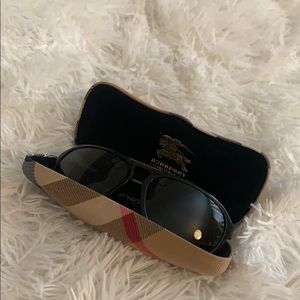 Men’s Burberry Sunglasses & case